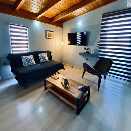 Keskos Luxury Apartment